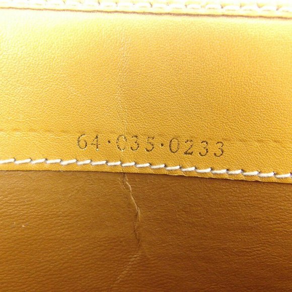 GUCCI wallet micro GG beige PVC �~ leather Authentic used - Picture 9 of 9